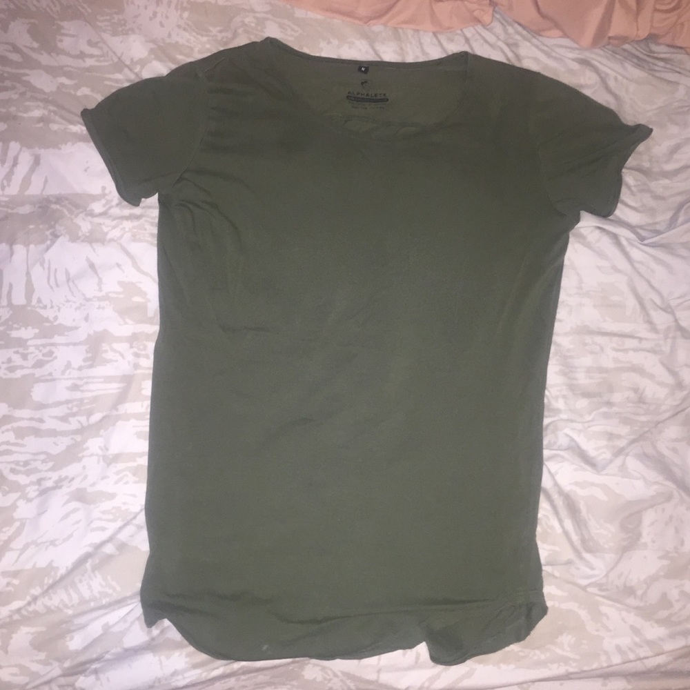 Alphalete Scoop Neck Tee